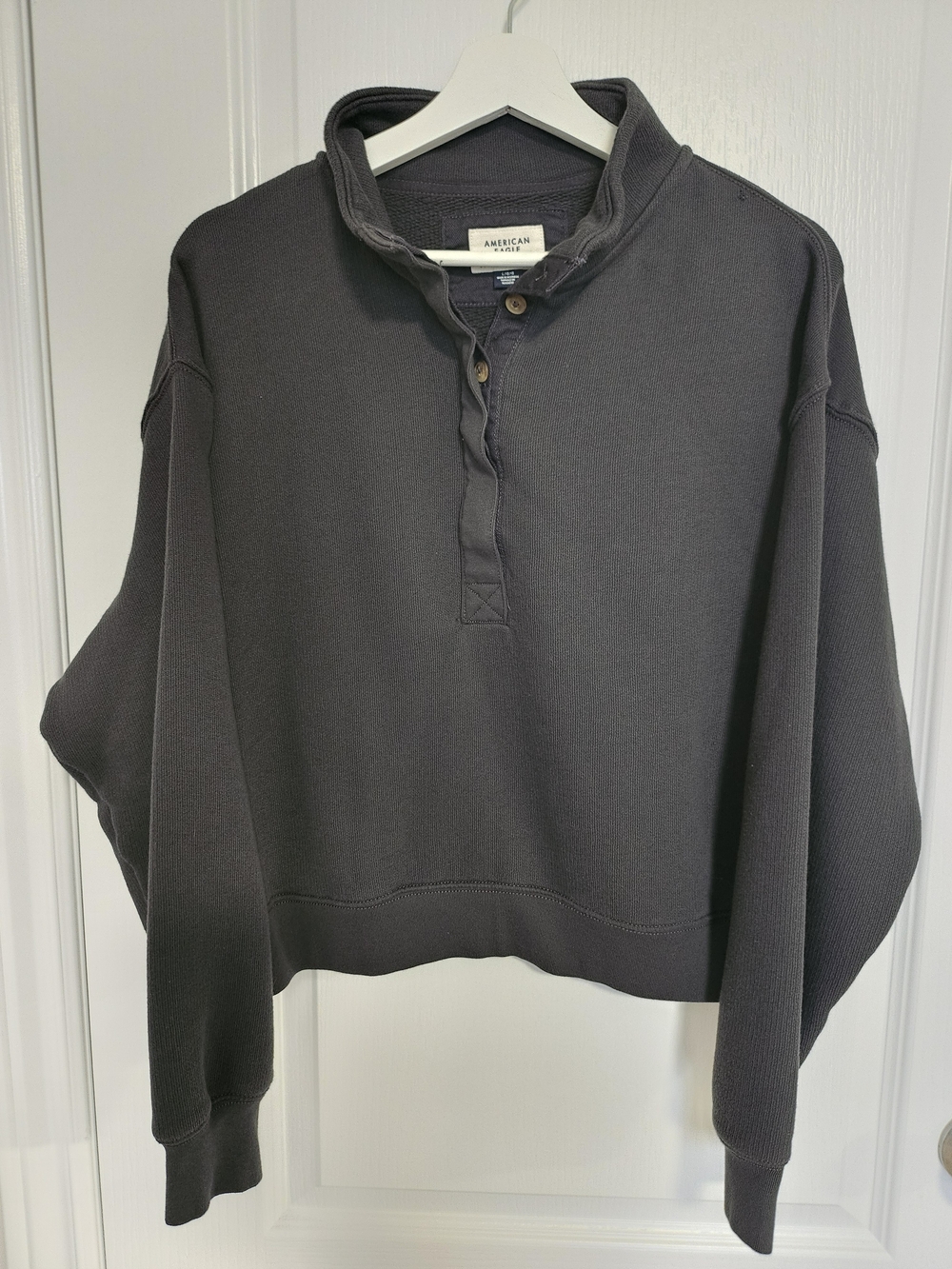 American Eagle Outfitters Charcoal Gray Sweatshirt